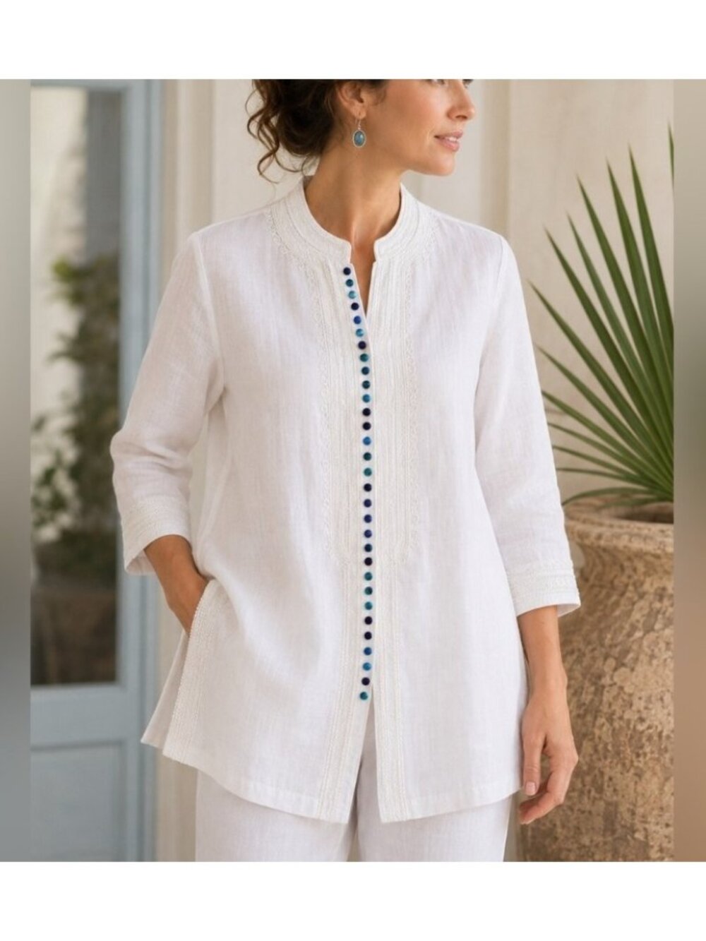 Soft Surroundings Desert Linen Tunic White Embroidered Blue Pom Pom Size 1X Top - Picture 1 of 5